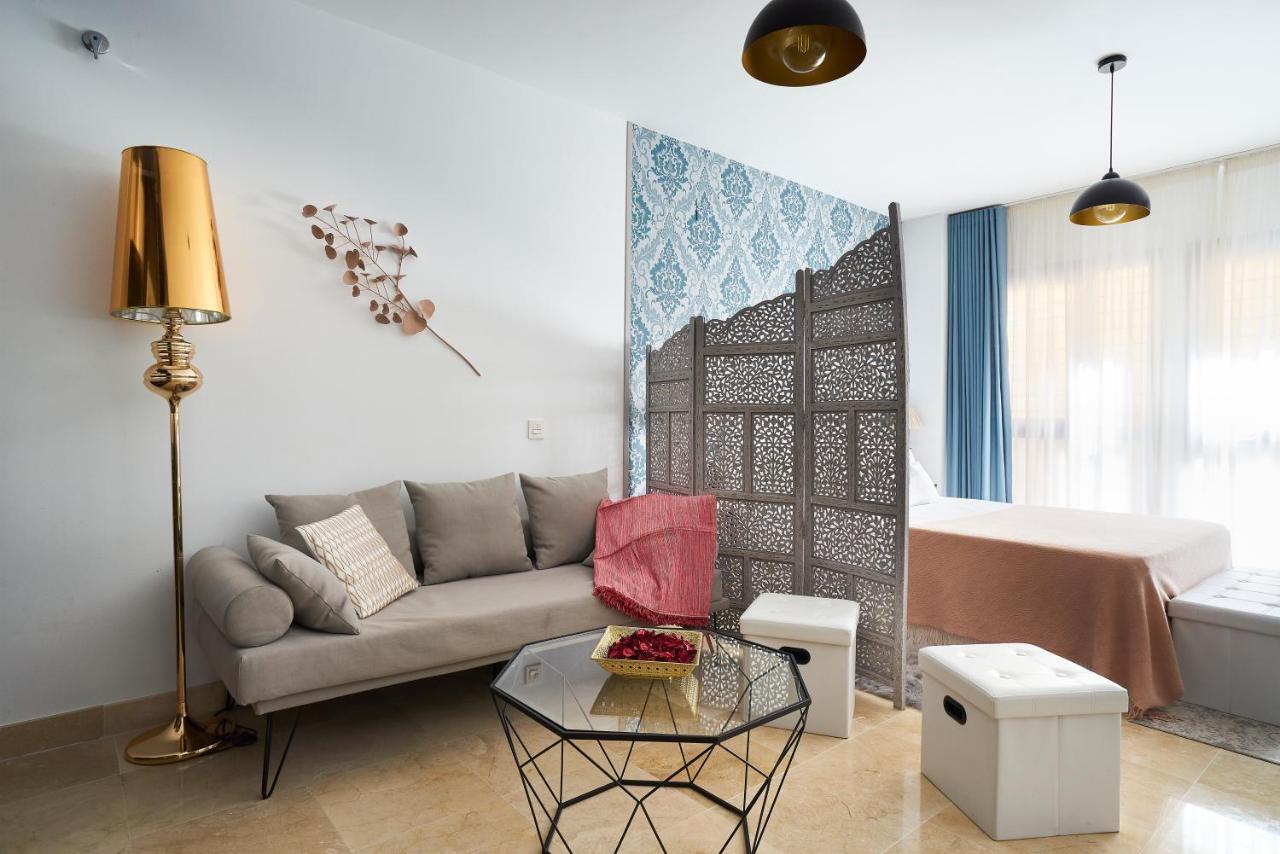 Studio Deluxe With Shared Roof Terrace Màlaga Exteriér fotografie